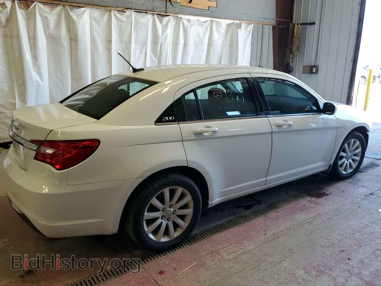 2014 CHRYSLER 200 - VIN: 1C3CCBBB3EN198635 - Фото 3