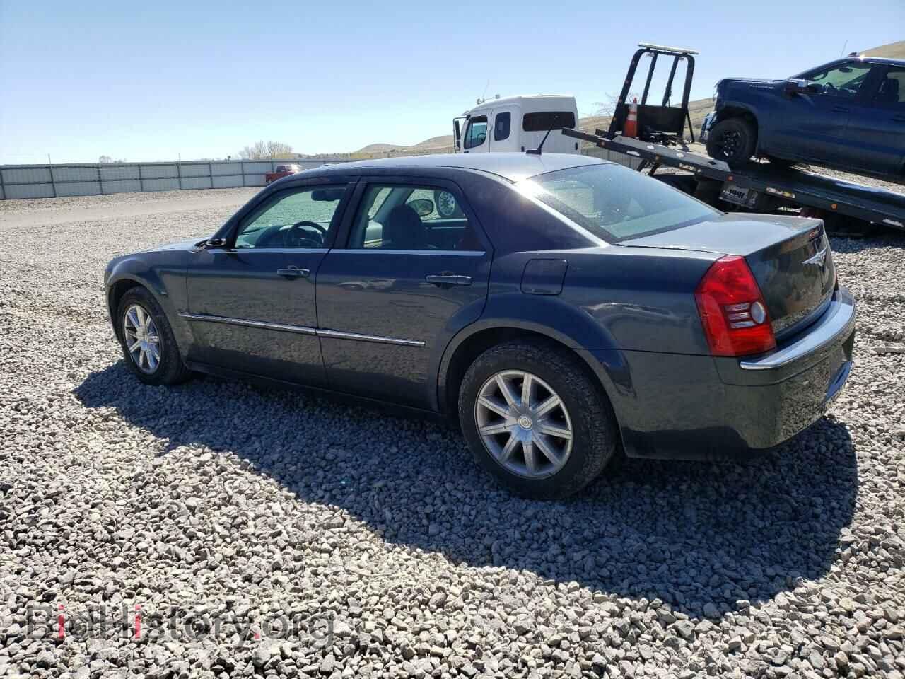 2008 CHRYSLER 300 - VIN: 2C3LA33GX8H201744 - Фото 2