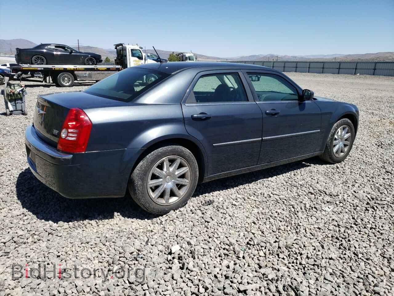 2008 CHRYSLER 300 - VIN: 2C3LA33GX8H201744 - Фото 3