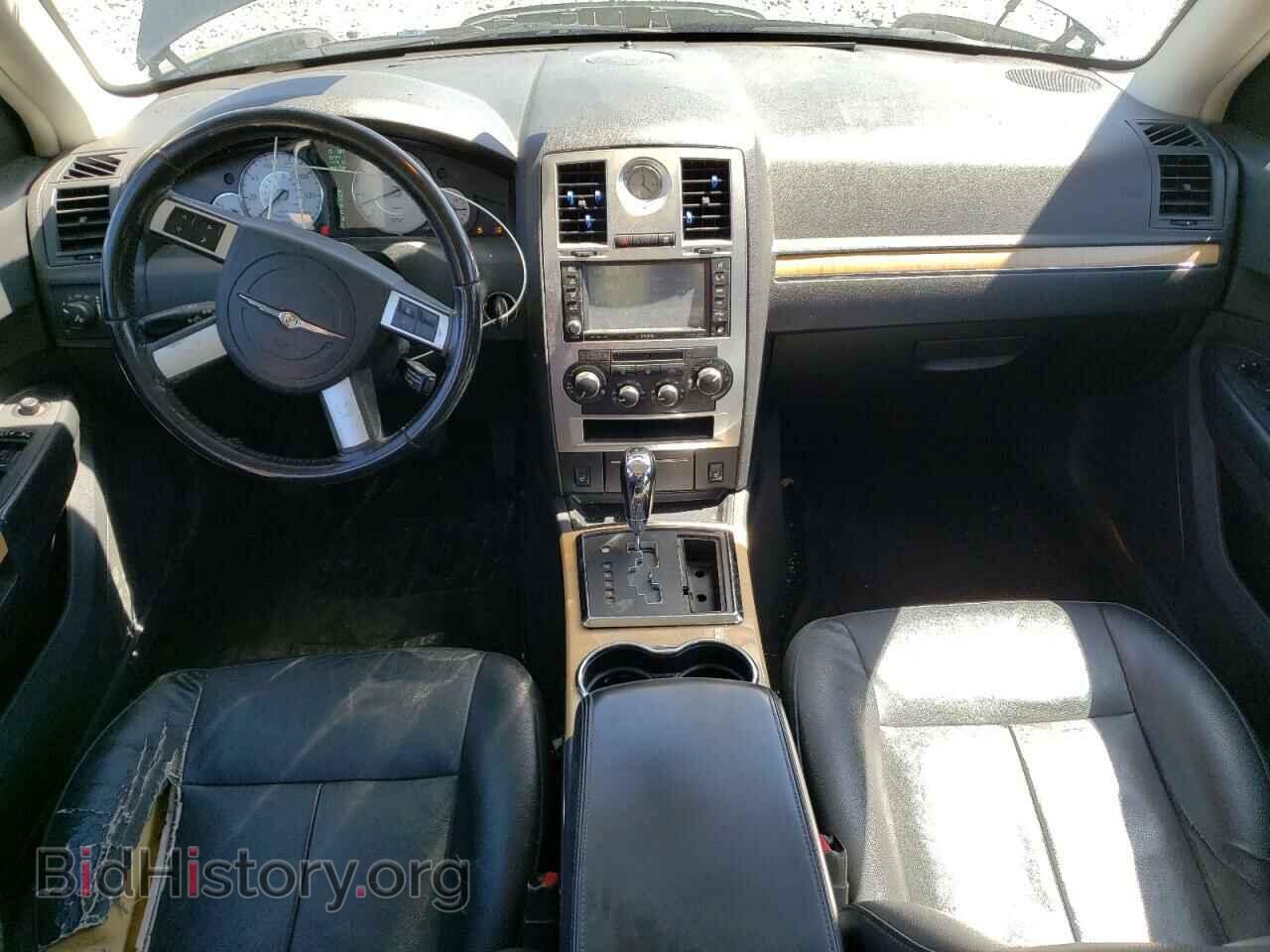 2008 CHRYSLER 300 - VIN: 2C3LA33GX8H201744 - Фото 8