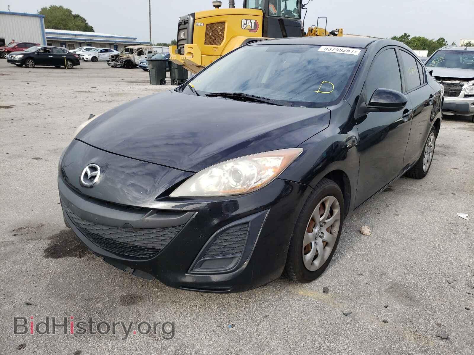 2011 MAZDA 3 - VIN: JM1BL1UF9B1392655 - Фото 2