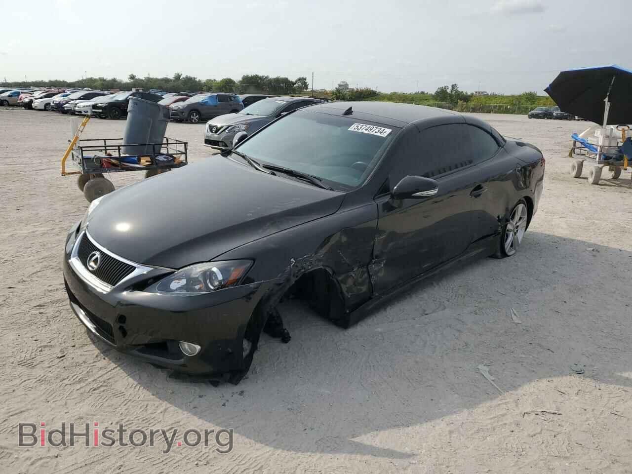 Photo JTHFE2C2XD2509140 - LEXUS IS 2013