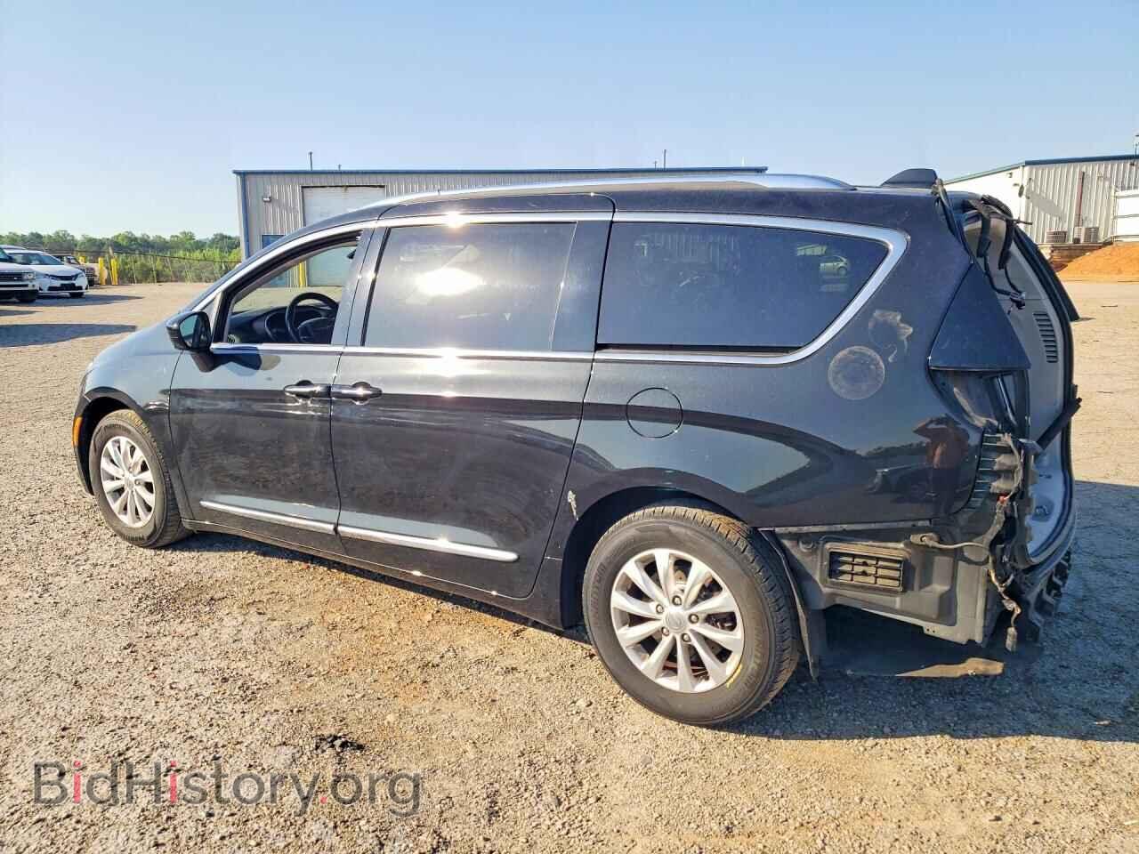 2018 CHRYSLER PACIFICA - VIN: 2C4RC1BG0JR127689 - Фото 2