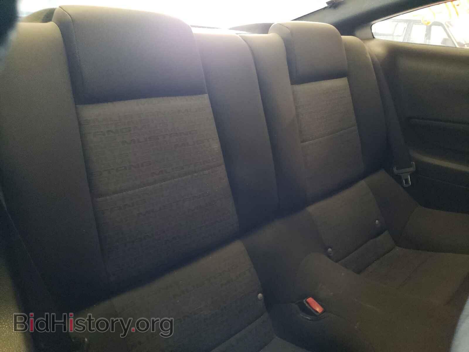 2007 FORD MUSTANG - VIN: 1ZVFT80N975218329 - Фото 6