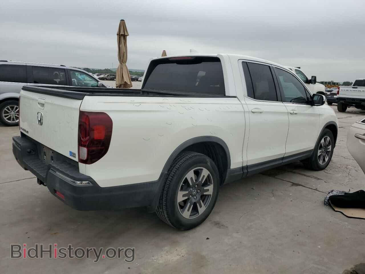 2018 HONDA RIDGELINE - VIN: 5FPYK2F50JB000800 - Фото 3