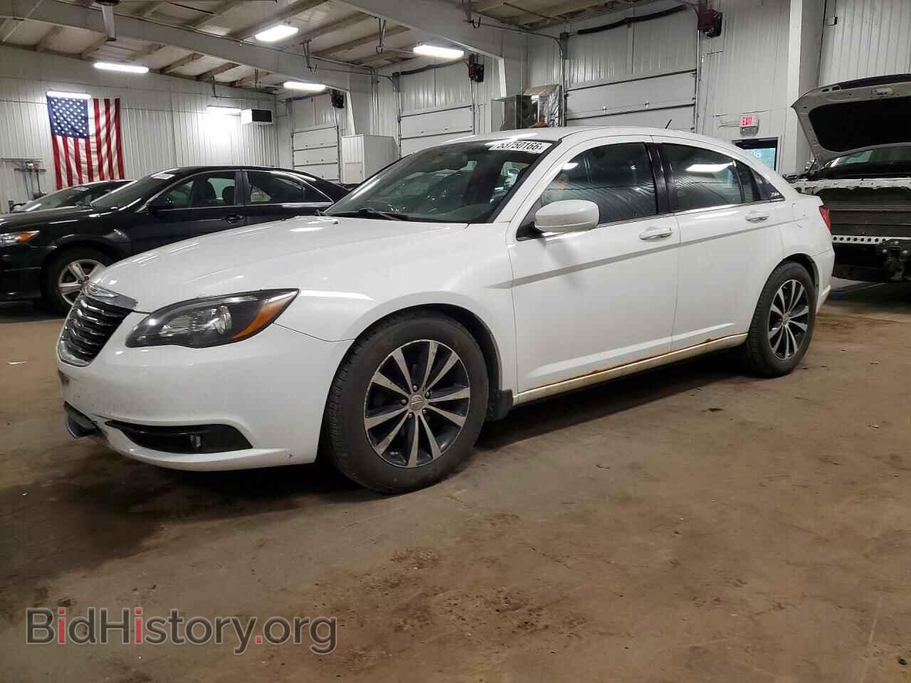 2013 CHRYSLER 200 - VIN: 1C3CCBCG7DN571006 - Photo 1