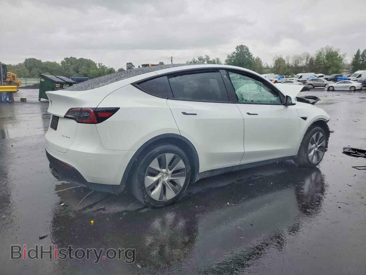 2023 TESLA MODEL Y - VIN: 7SAYGDEE7PF660304 - Фото 3
