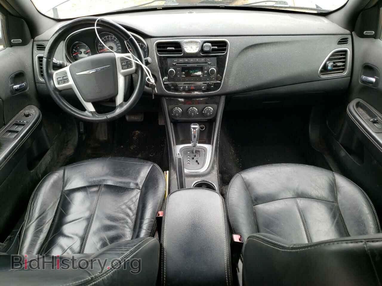 2013 CHRYSLER 200 - VIN: 1C3CCBCG9DN556460 - Фото 8