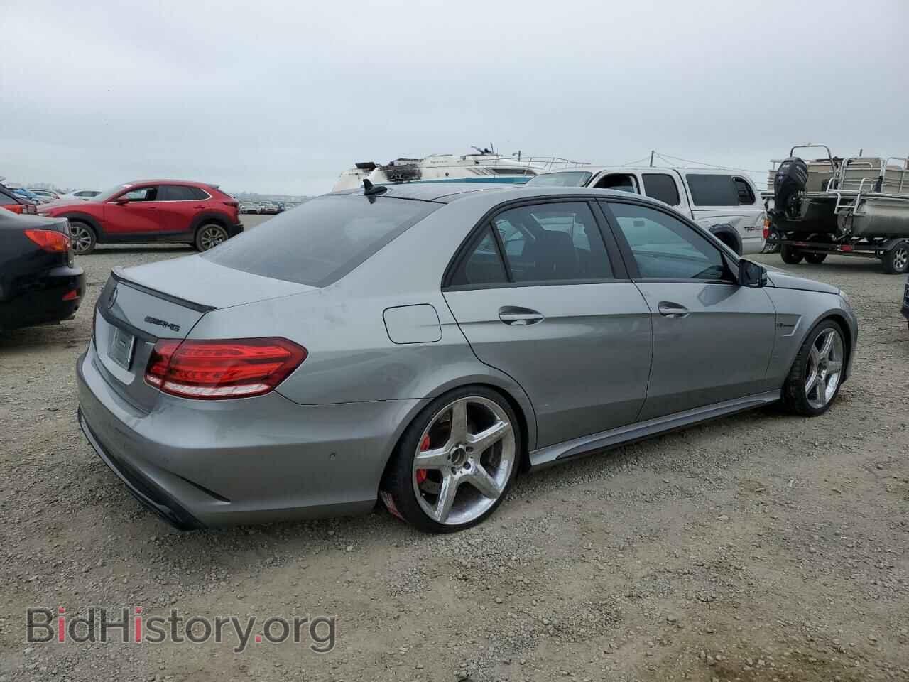 2014 MERCEDES-BENZ E-CLASS - VIN: WDDHF7GB7EA947111 - Фото 3