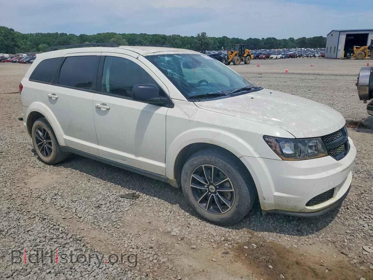 2018 DODGE JOURNEY - VIN: 3C4PDCAB5JT386018 - Фото 4