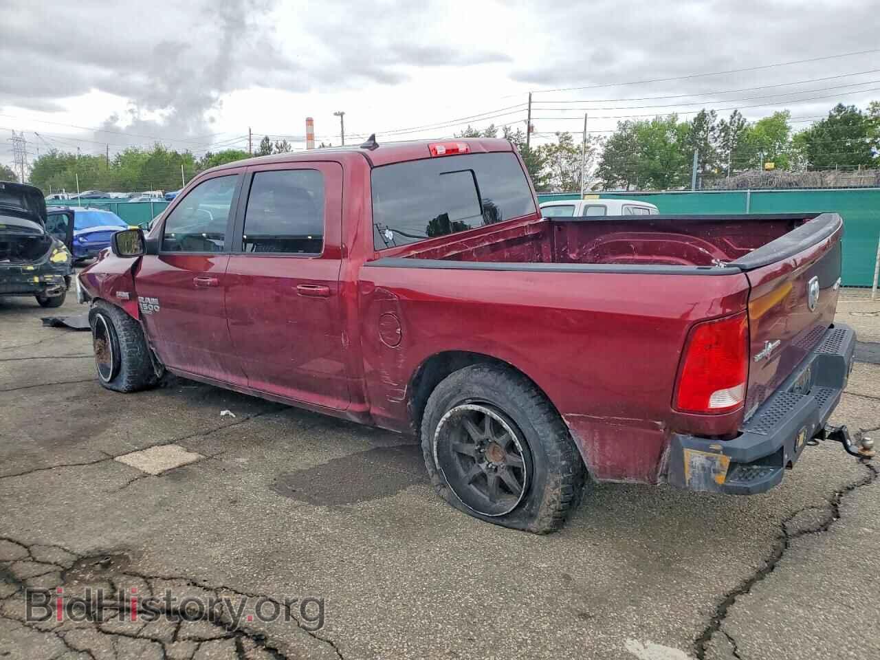 2019 RAM 1500 - VIN: 1C6RR7LT3KS535236 - Photo 2