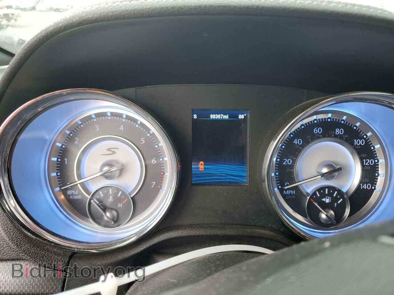 2014 CHRYSLER 300 - VIN: 2C3CCAGG8EH297748 - Photo 9