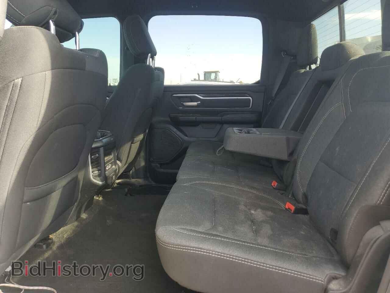 2020 RAM 1500 - VIN: 1C6SRFFT8LN301875 - Фото 10