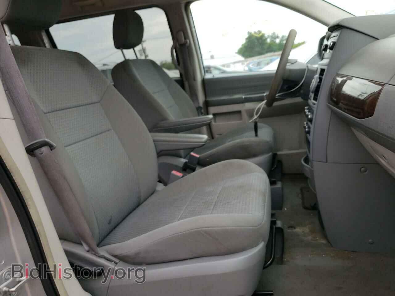 2010 CHRYSLER MINIVAN - VIN: 2A4RR4DE3AR206652 - Фото 5