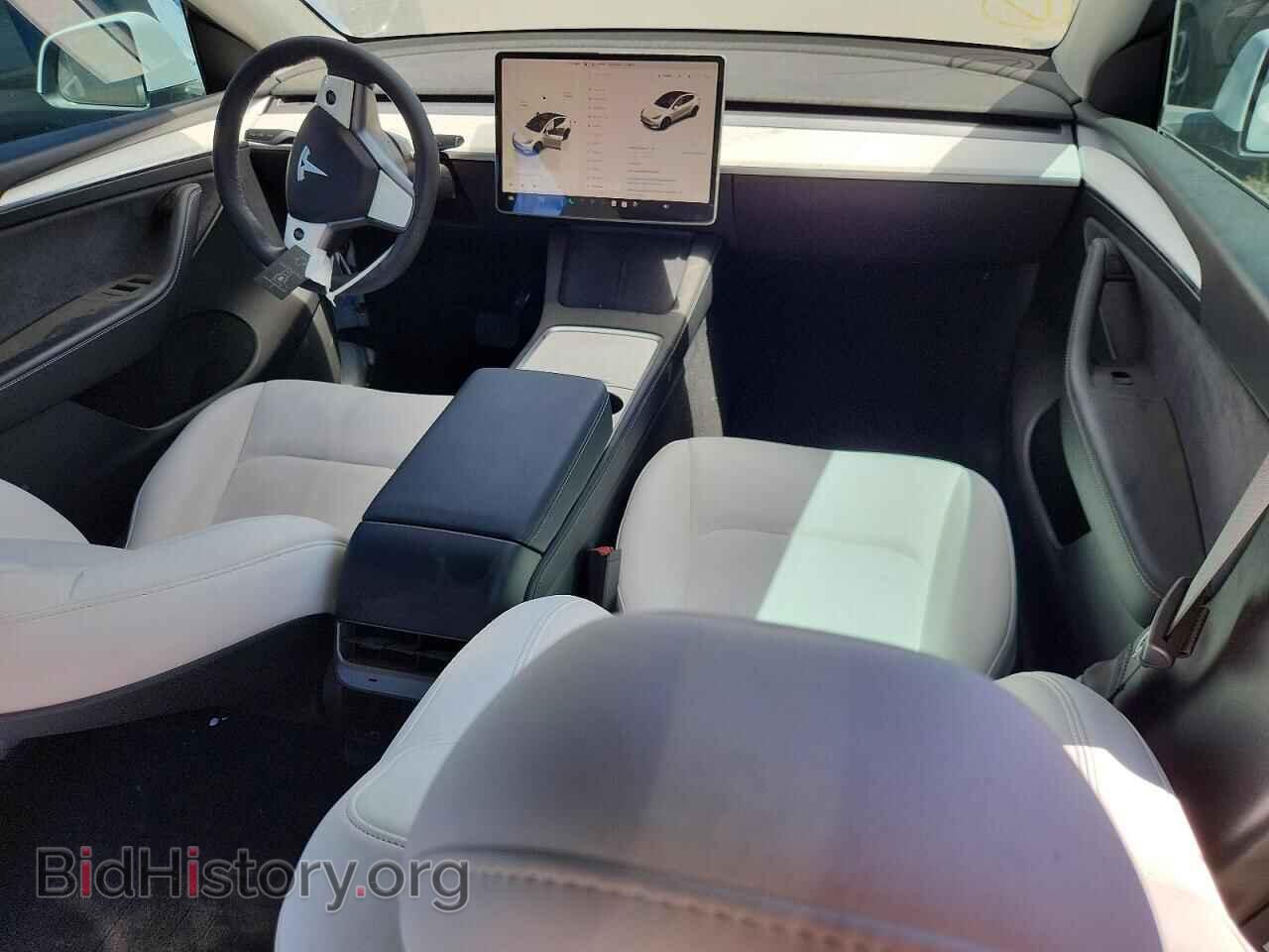 2023 TESLA MODEL Y - VIN: 7SAYGDEE8PF909564 - Photo 8