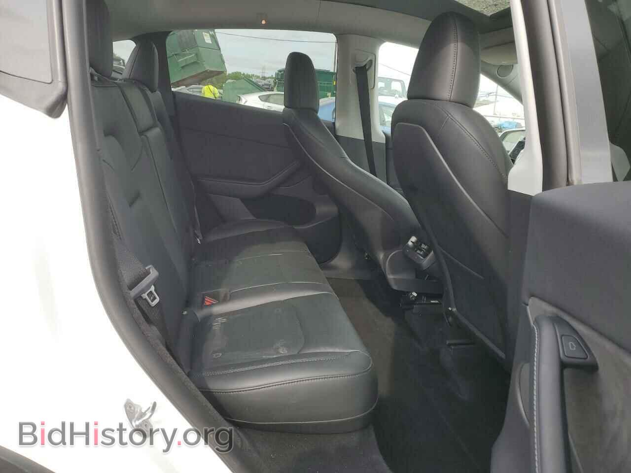 2022 TESLA MODEL Y - VIN: 7SAYGDEE2NA014081 - Photo 10