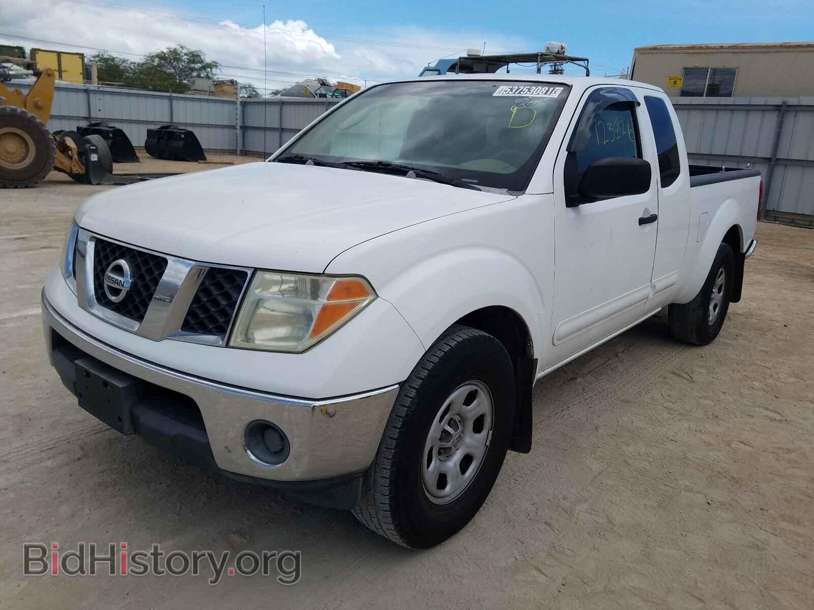 2007 NISSAN FRONTIER - VIN: 1N6AD06UX7C400320 - Фото 2