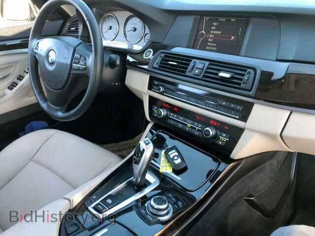 2011 BMW 535 XI - VIN: WBAFU7C55BC869755 - Фото 10