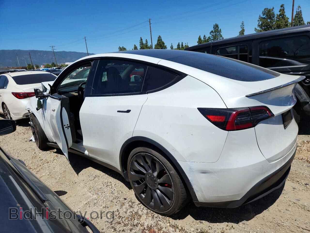 2023 TESLA MODEL Y - VIN: 7SAYGDEF7PF836731 - Photo 2