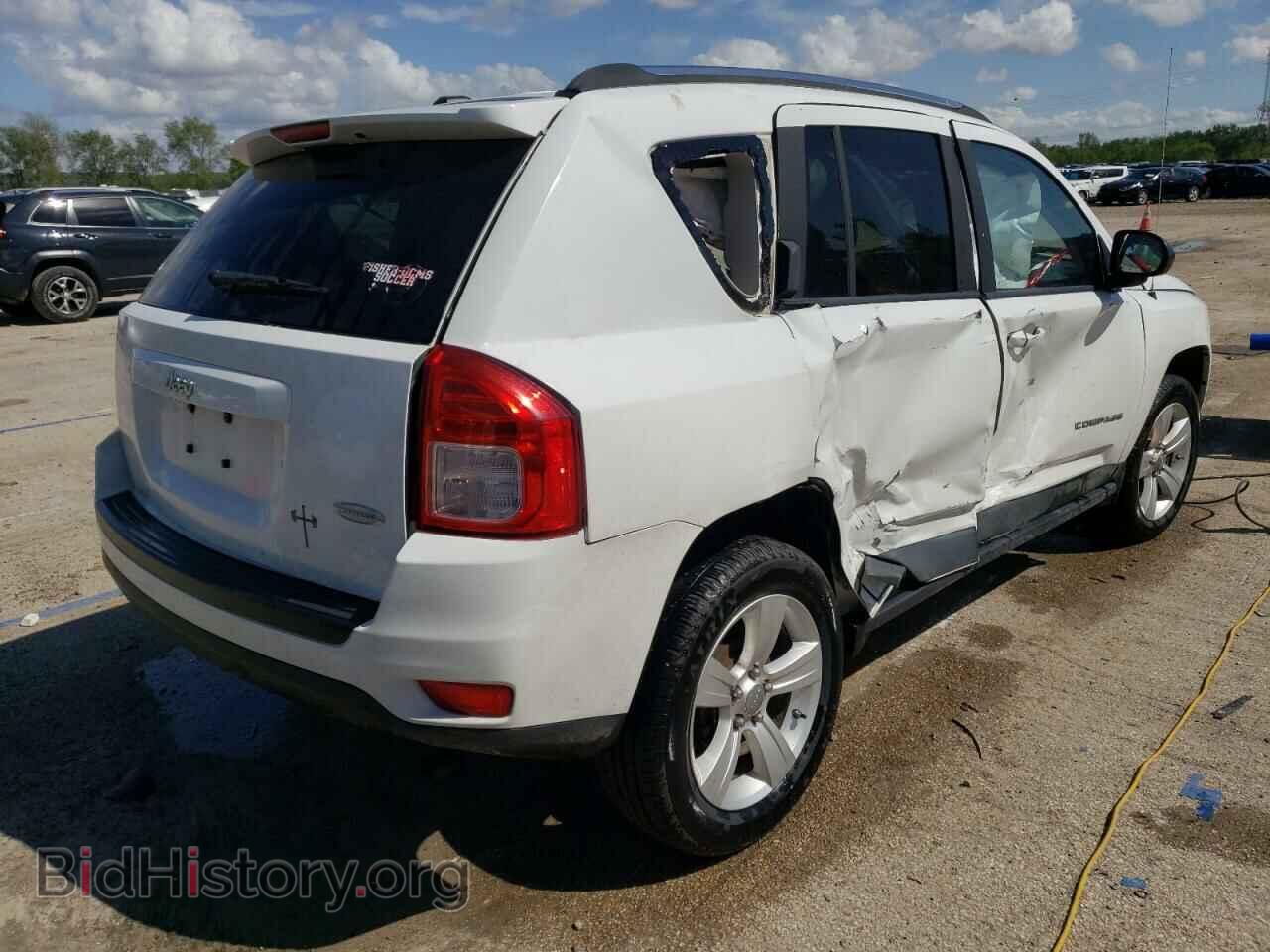 2011 JEEP COMPASS - VIN: 1J4NT1FB9BD236020 - Фото 3