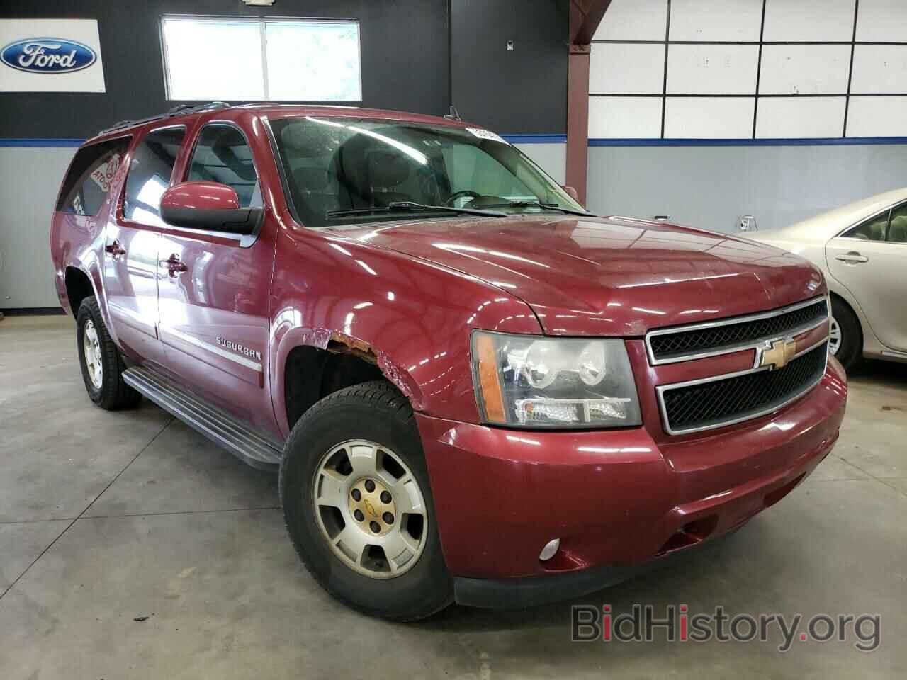 Photo 1GNUKJE36AR279463 - CHEVROLET SUBURBAN 2010