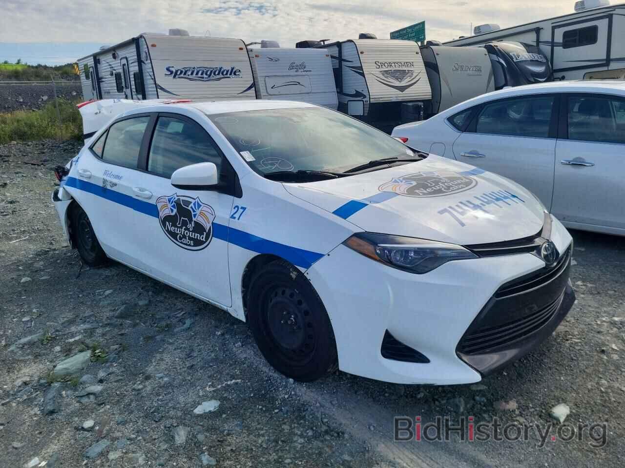 Photo 2T1BURHE2JC011252 - TOYOTA COROLLA 2018