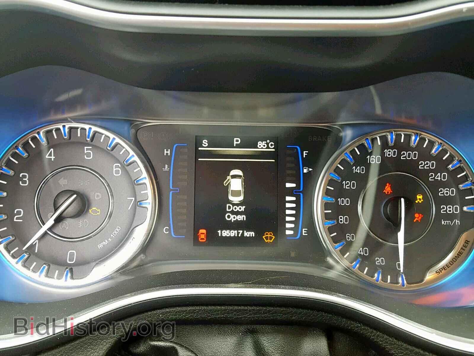 2015 CHRYSLER 200 - VIN: 1C3CCCAB9FN623008 - Фото 8