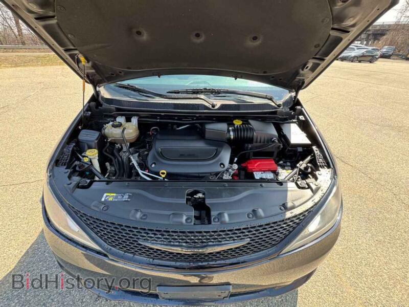 2020 Chrysler PACIFICA (VIN 2C4RC3BG0LR270771) — фото 7 из 10