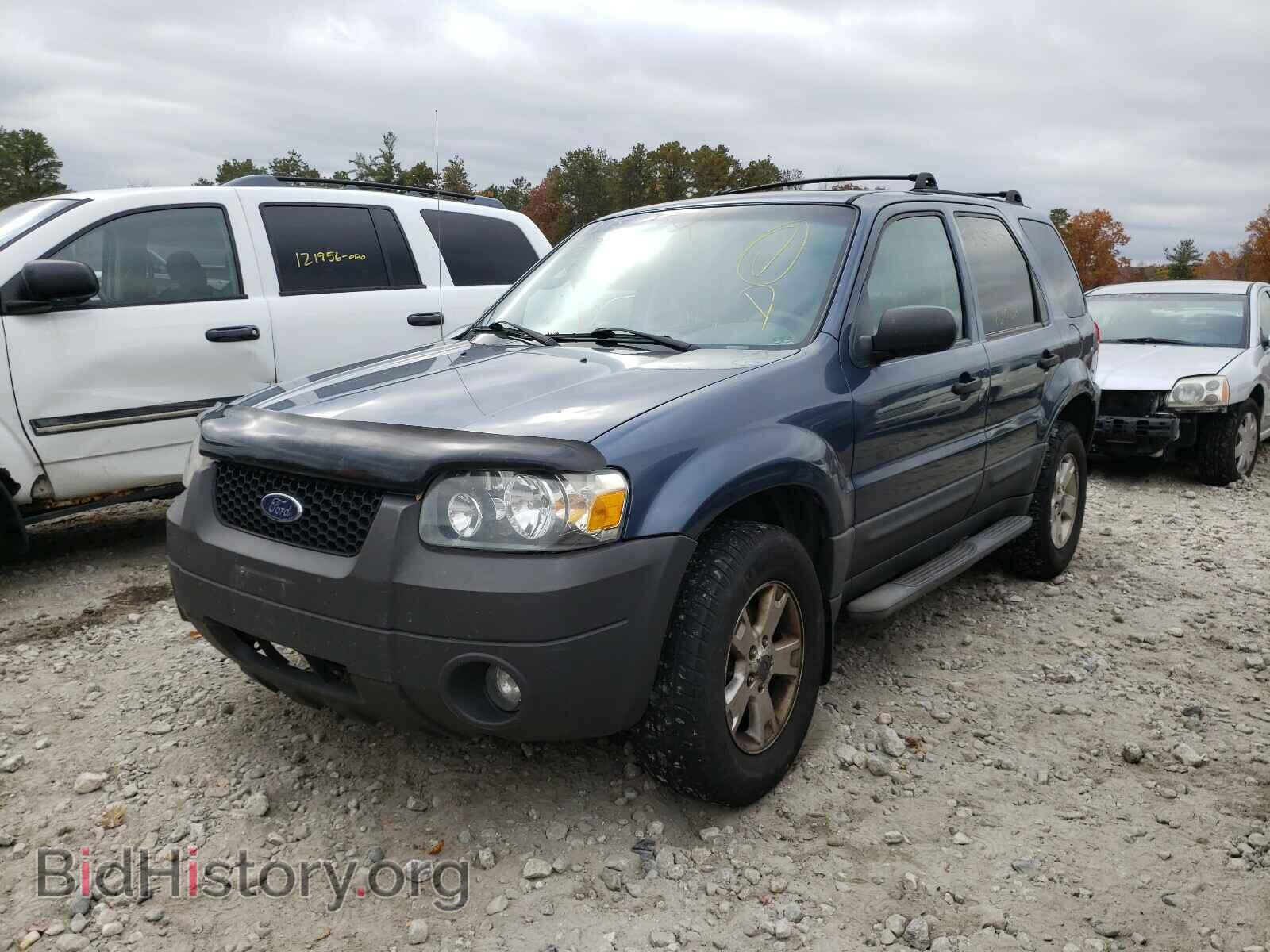 2005 FORD ESCAPE - VIN: 1FMCU93165KD75781 - Фото 2