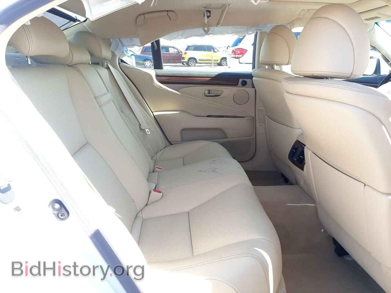 2014 LEXUS LS460 - VIN: JTHBL5EF3E5131412 - Photo 6