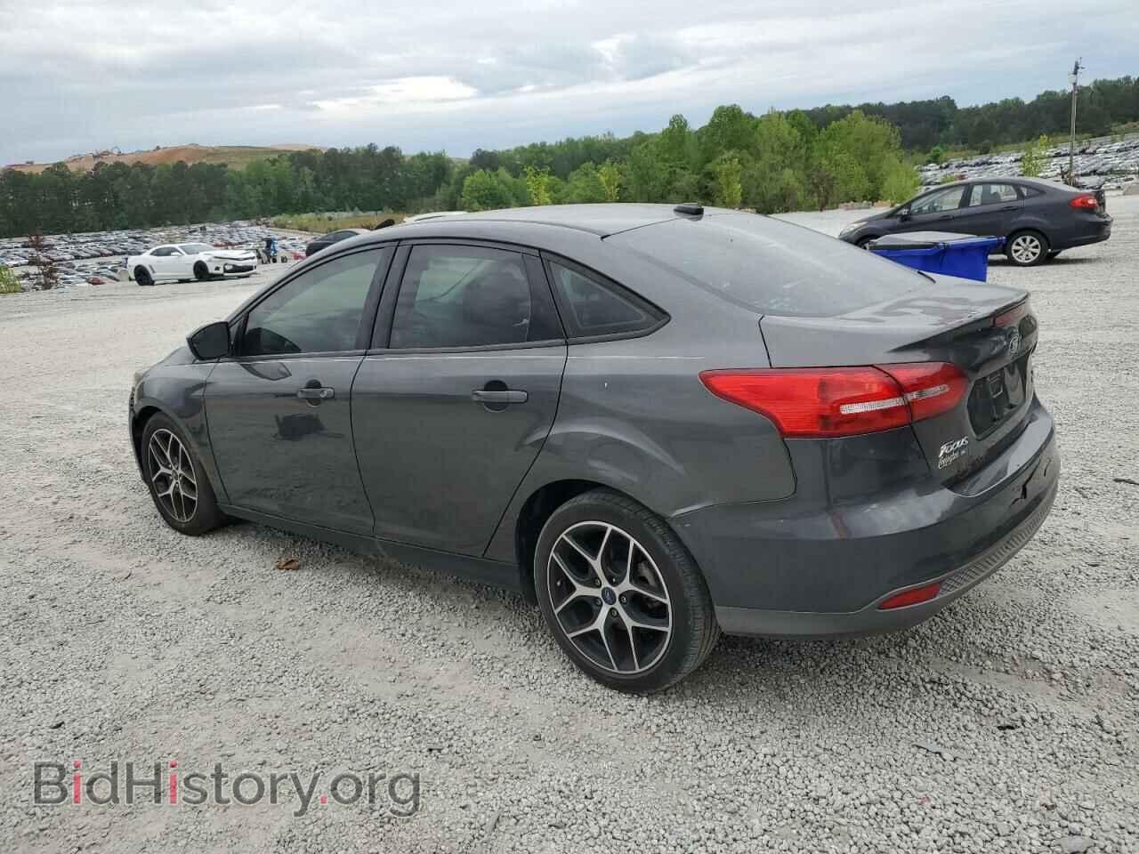 2018 FORD FOCUS - VIN: 1FADP3FE1JL220741 - Фото 2