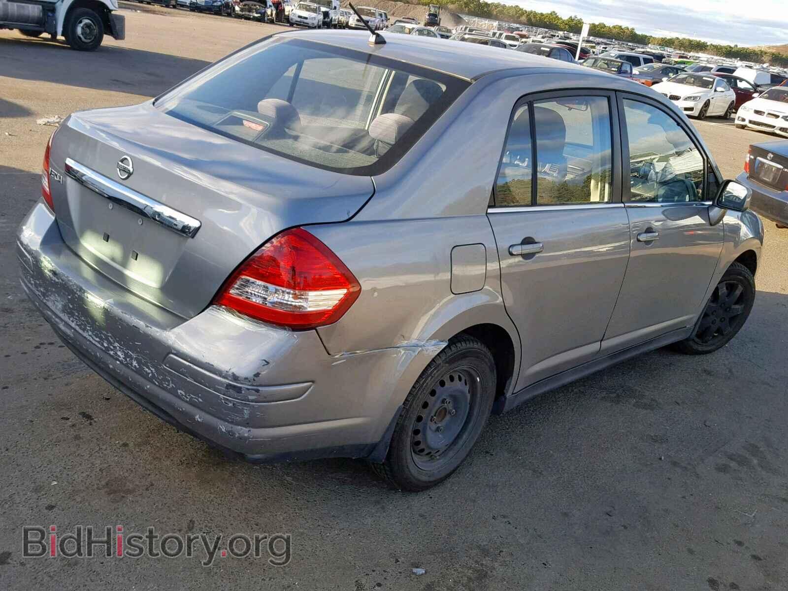 2008 NISSAN VERSA - VIN: 3N1BC11E88L375426 - Фото 4