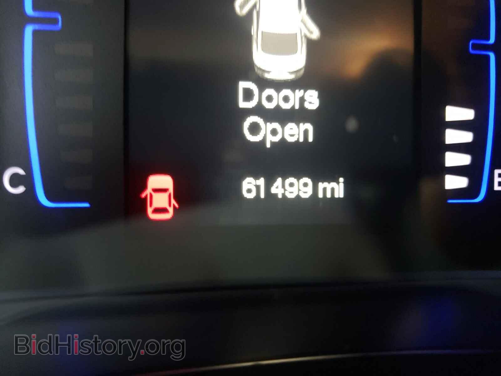 2015 CHRYSLER 200 - VIN: 1C3CCCAB2FN651264 - Photo 8