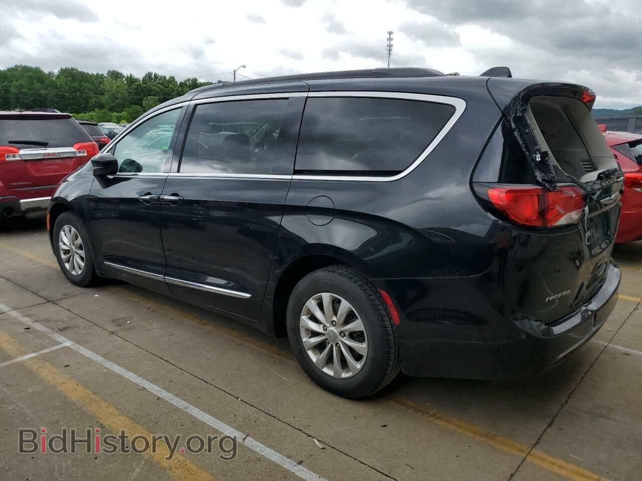 2017 CHRYSLER PACIFICA - VIN: 2C4RC1BG1HR739491 - Photo 2