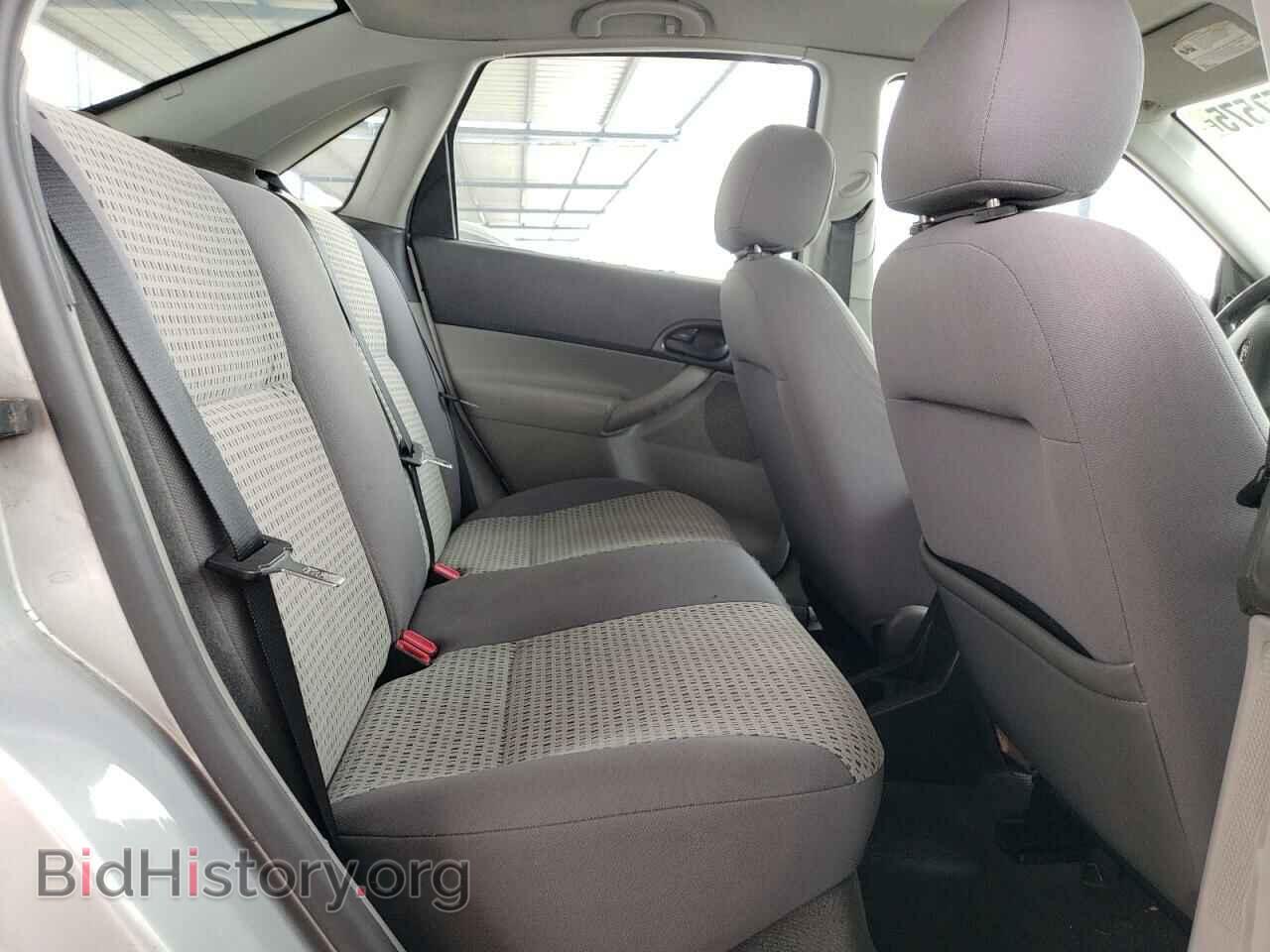 2006 FORD FOCUS - VIN: 1FAFP34N16W248363 - Фото 10