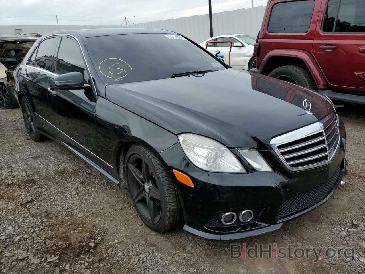 Photo WDDHF8HBXAA075084 - MERCEDES-BENZ E-CLASS 2010