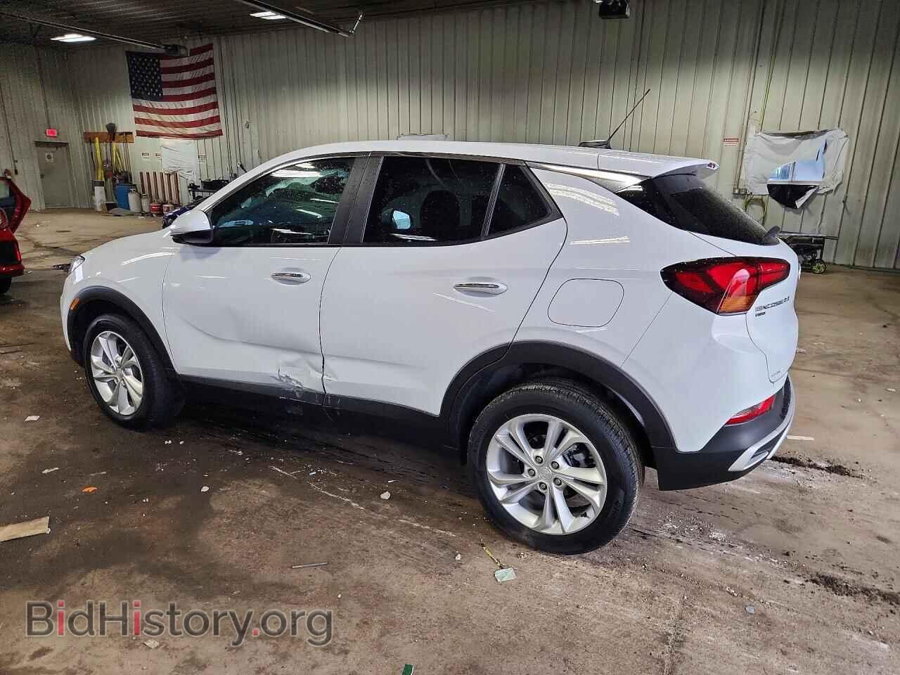 2022 BUICK ENCORE - VIN: KL4MMCSL4NB083890 - Photo 2