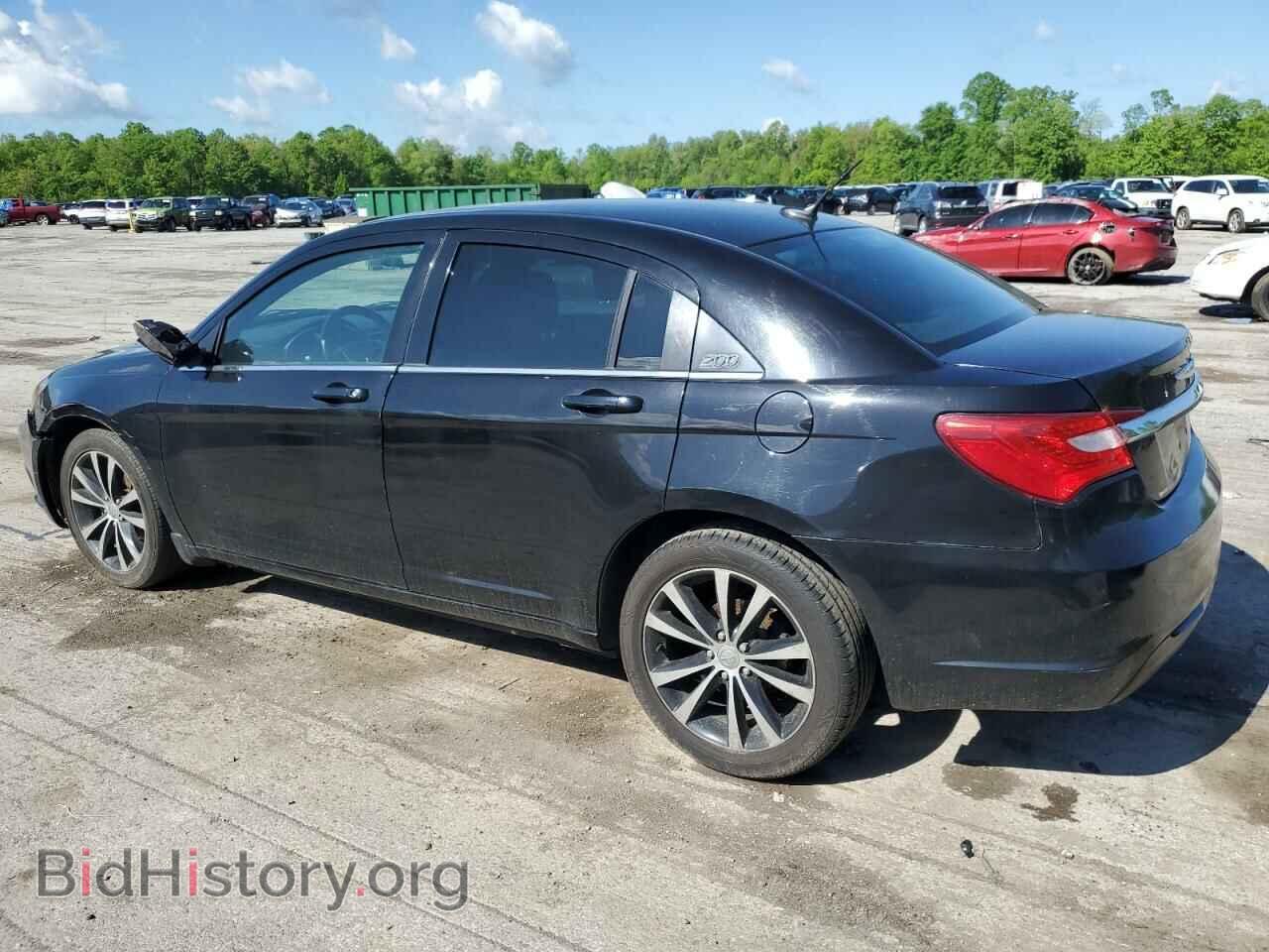 2014 CHRYSLER 200 - VIN: 1C3CCBBG1EN115473 - Фото 2
