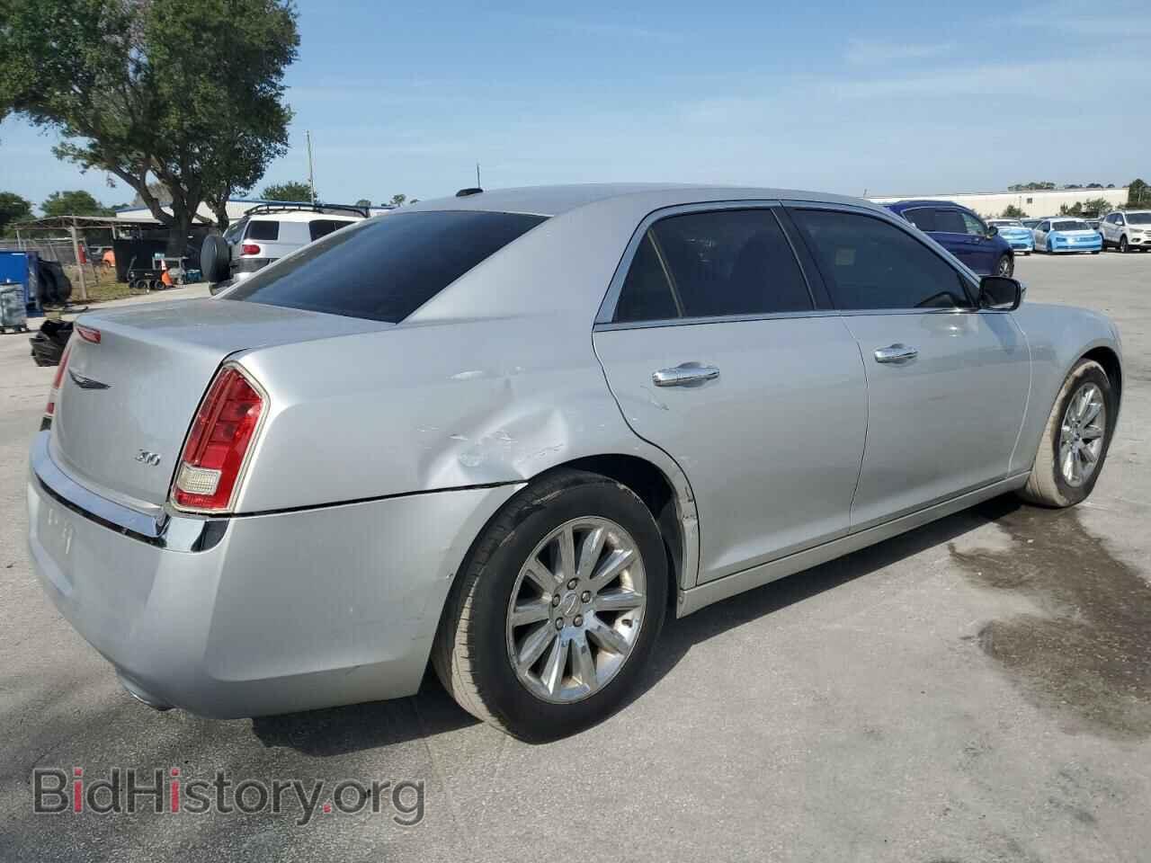 2012 CHRYSLER 300 - VIN: 2C3CCACG1CH204104 - Фото 3
