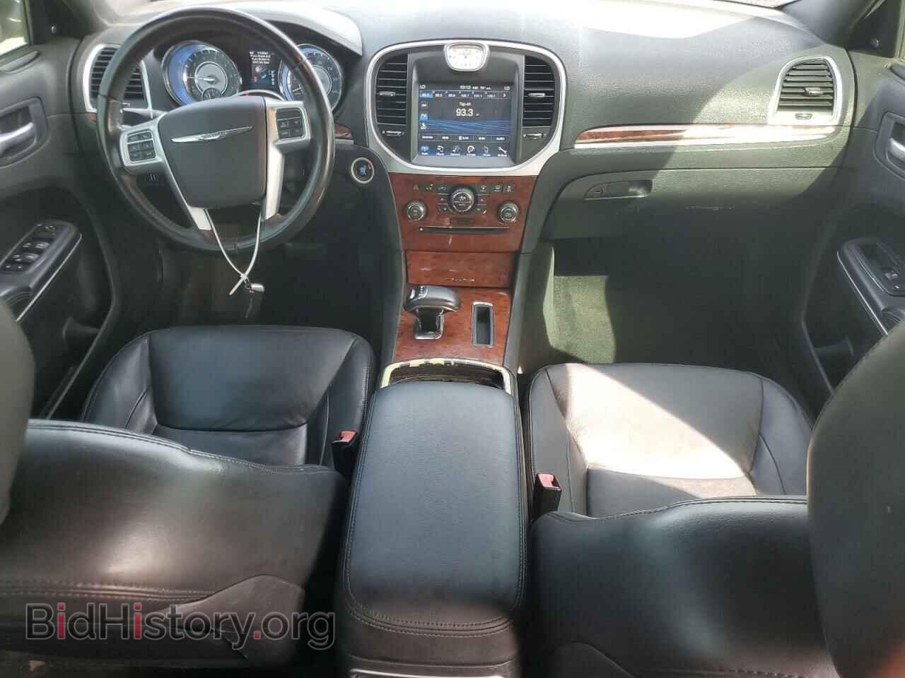 2012 CHRYSLER 300 - VIN: 2C3CCACG1CH204104 - Фото 8
