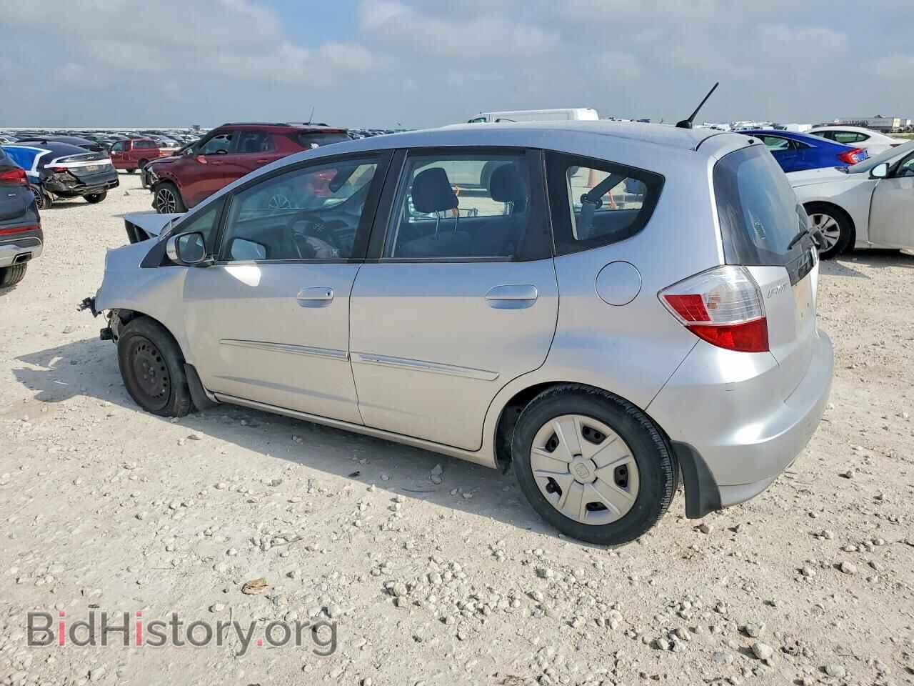 2013 HONDA FIT - VIN: JHMGE8H3XDC064594 - Фото 2