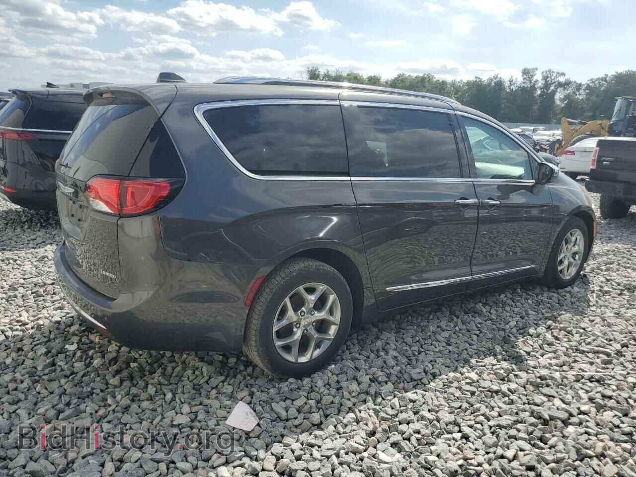 2019 CHRYSLER PACIFICA - VIN: 2C4RC1GG7KR667356 - Фото 3