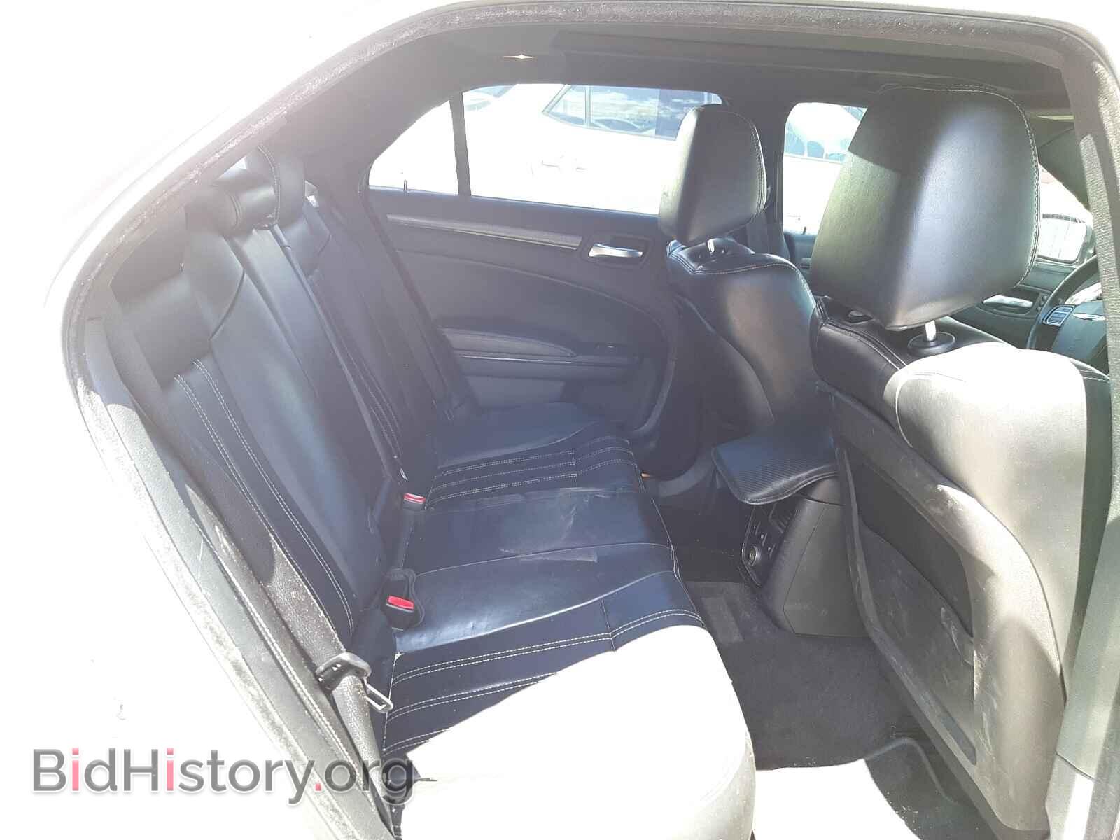 2012 CHRYSLER 300 - VIN: 2C3CCADTXCH183412 - Фото 6