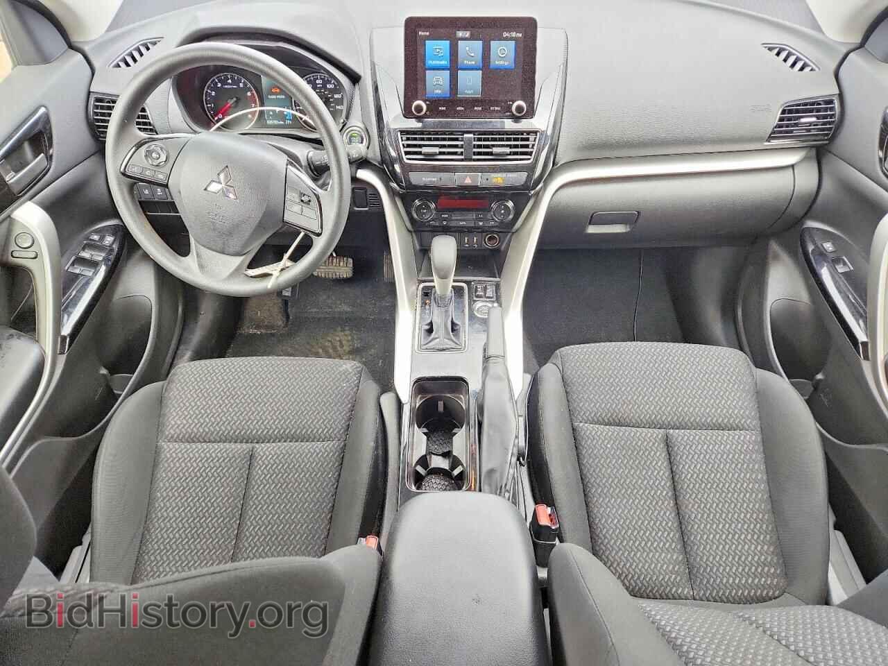 2024 MITSUBISHI ECLIPSE - VIN: JA4ATVAA1RZ061537 - Photo 8