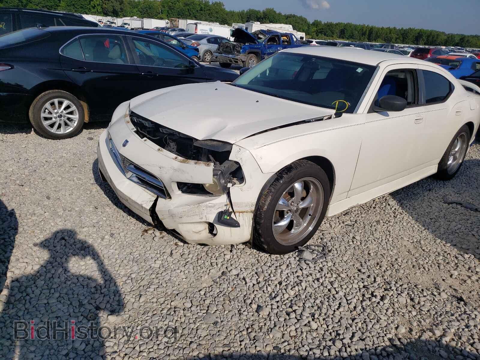 2008 DODGE CHARGER - VIN: 2B3KA43G18H200416 - Фото 2
