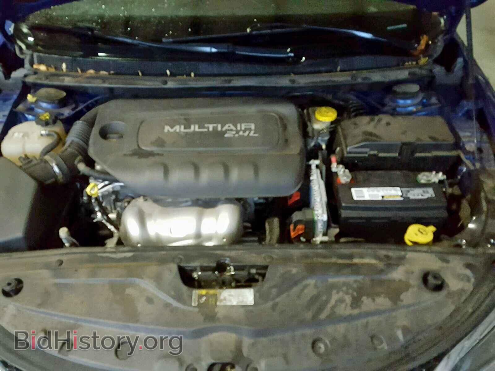 2016 CHRYSLER 200 - VIN: 1C3CCCAB0GN113616 - Photo 7