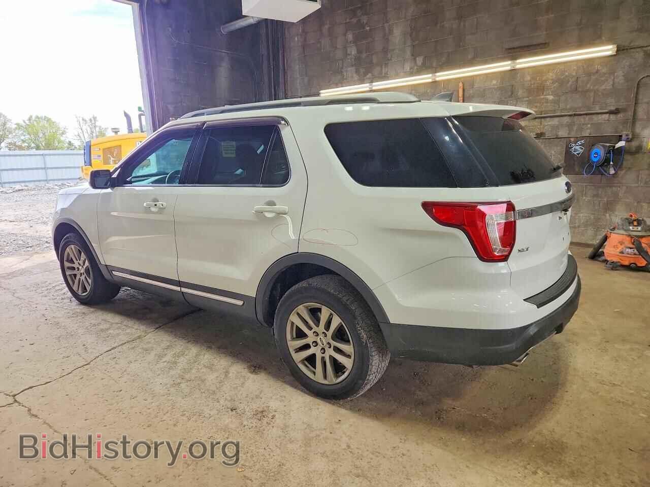 2018 FORD EXPLORER - VIN: 1FM5K8D88JGB73770 - Photo 2