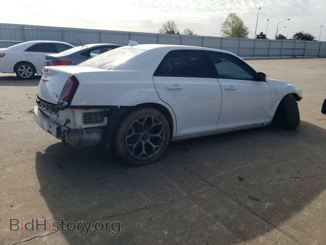2016 CHRYSLER 300 - VIN: 2C3CCABG0GH144694 - Фото 3