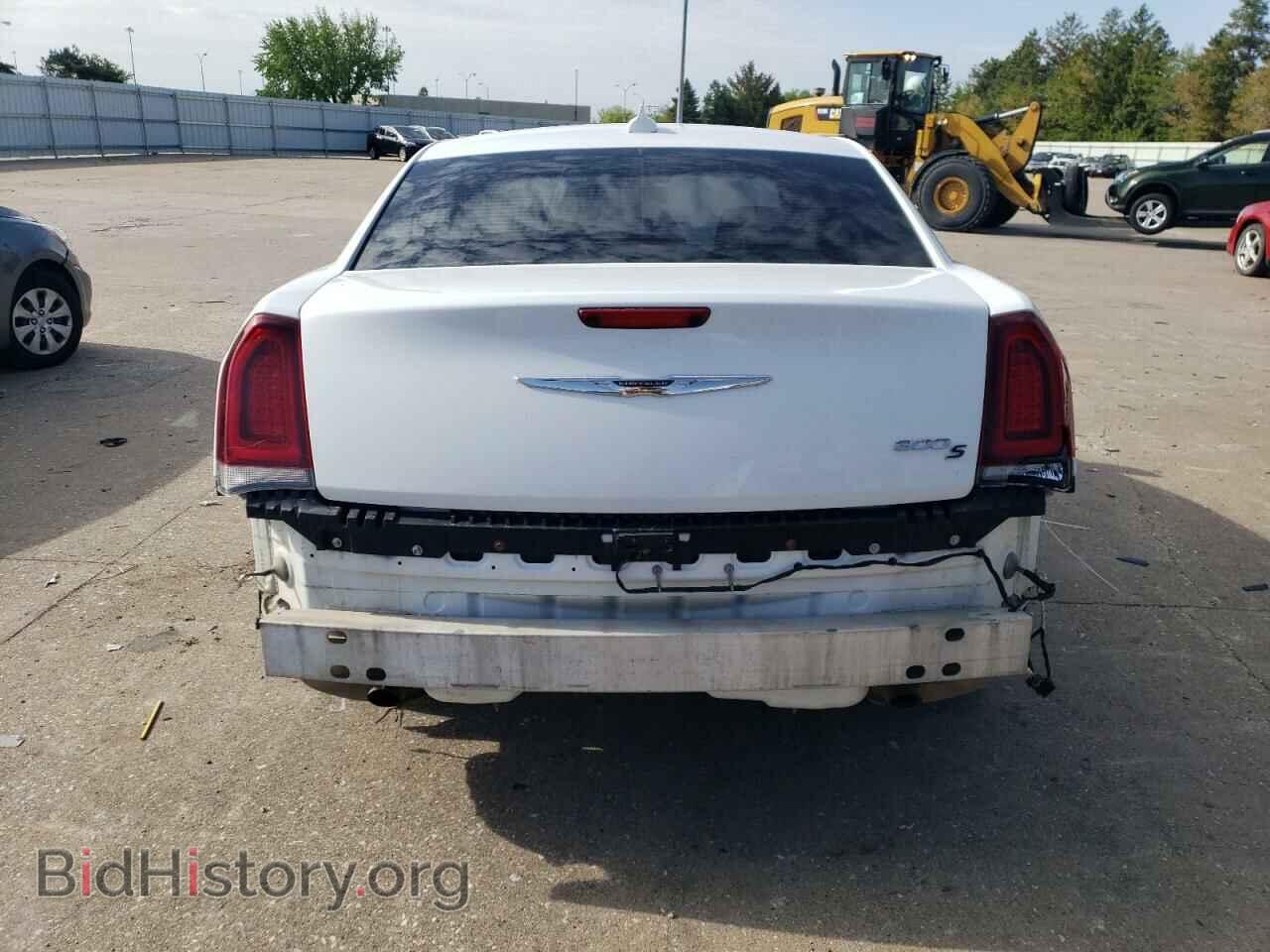 2016 CHRYSLER 300 - VIN: 2C3CCABG0GH144694 - Фото 6