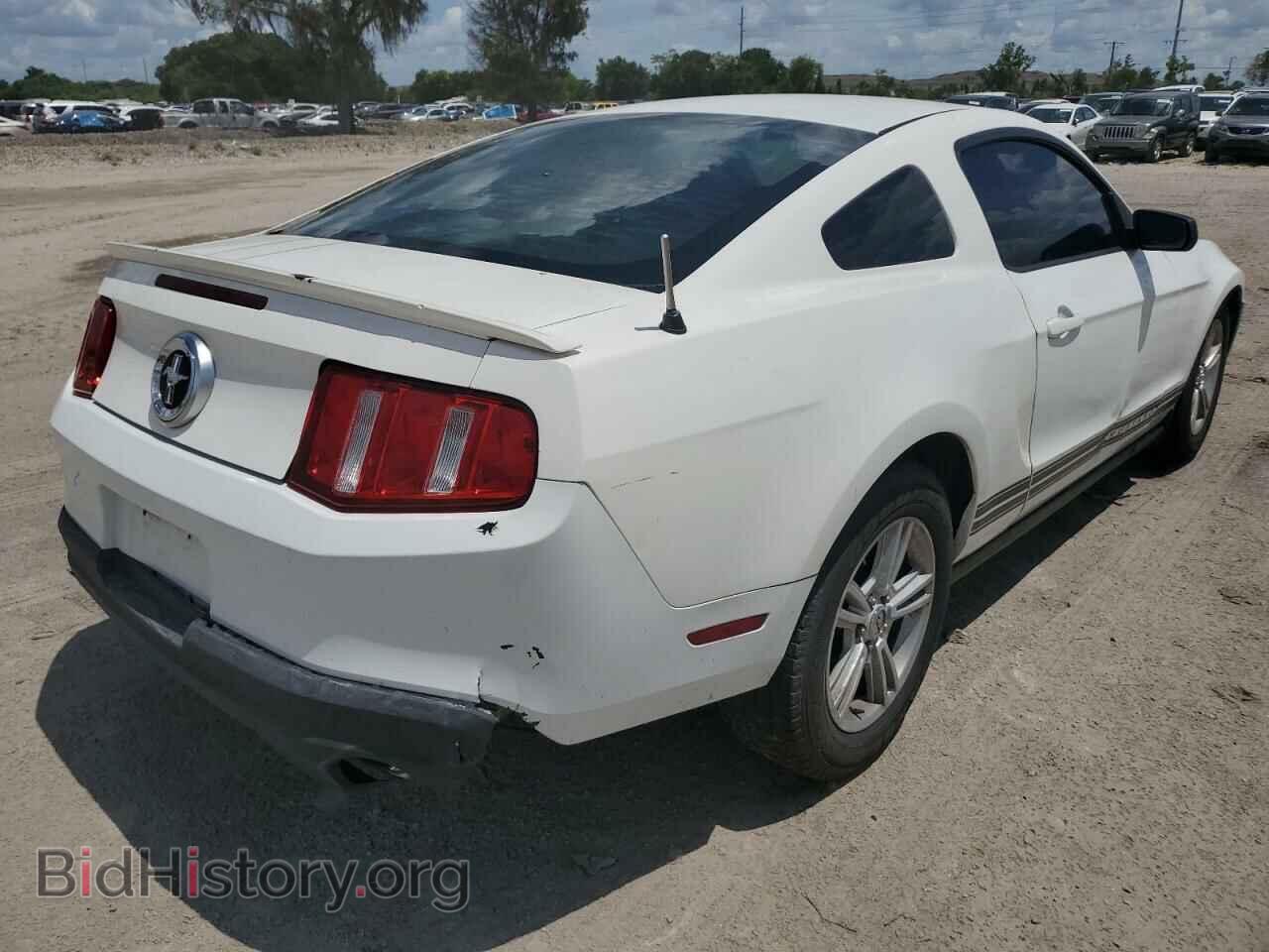 2010 FORD MUSTANG - VIN: 1ZVBP8AN2A5147967 - Фото 4